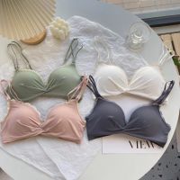 พร้อมส่ง?Sanay Bra?(N603) เสื้อในไร้โครงสายไขว้หลัง  3 ตะขอเสริมฟองน้ำในตัว