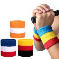 【YF】 1 Piece Basketball Striped Sweat Badminton Board Tennis Wrist Carpal Tunnel Support