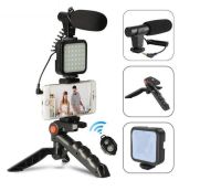 AY-49 Smartphone Video Kit อุปกรณ์ถ่ายวิดีโอ ขาตั้ง ที่จับสมาร์ทโฟน ไมค์ ไฟ LED ครบชุดพร้อมถ่าย