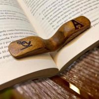 Bookmark Stationery Burr Free Thumb Bookmark Read in Bed Book Page Holder Thumb Bookmark