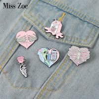 hot【DT】 Pink Punk Enamel Pins Custom Rib Call Brooches Lapel Badges Gothic Fun Jewelry Gift for Friends