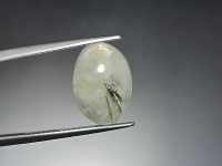 พลอยหลังเบี้ย ไหมเขียว (Green Rutilated Quartz)  น้ำหนัก 6.12 ct. ขนาด 9.7*5.3*13.7 mm. พลอยแท้ 100% เนื้อดี ราคาถูก