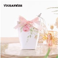 Customized Wedding Favors Upscale Boxes Paper Baby Shower Favor pink flowers