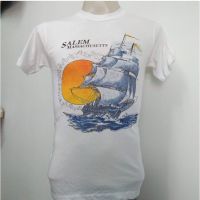 เสื้อยืดพรีเมี่ยม . HAWAII SALEM 1970s เสื้อยืดวินเทจ เสื้อวง วงร็อค เสื้อโอเวอร์ปริ้นส์ Nirvana เสื้อ3D สไตล์วินเทจ AcDc Labe cotton