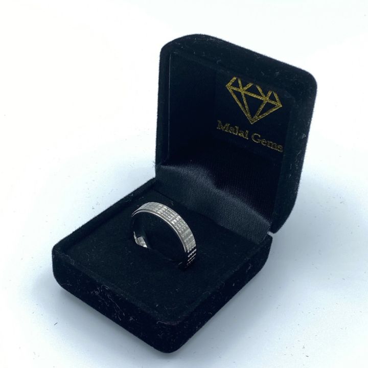 malai-gems-แหวนเงินบริสุทธิ์-100-เคลือบทองคำขาว18k-รุ่น-classic-ขนาด-8-mm-เคลือบทองคำขาว-แถมฟรี-กล่องกำมะหยี่ดำ