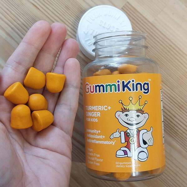 55-off-ราคา-sale-สินค้า-exp-11-23-gummiking-turmeric-ginger-for-kids-immunity-antioxidant-and-anti-inflammatory-natural-flavor-mango-60-gummies-วิตามินจากขมิ้นและขิง-สำหรับเด็ก-แบบเม็ดเคี้ยว