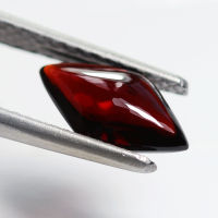 1.80 ct โกเมน (Garnet) สีแดงดำ ทรงมาคี