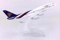 [16cm] Kengpeng โมเดลเตรื่องบินการบินไทย Thai Boeing 747-400 ขนาด 16 ซม. ทำด้วยเหล็กอย่างดี มีขาตั้งโชว์ เหมาะในการสะสมหรือให้เป็นของขวัญเทศกาลต่างๆ