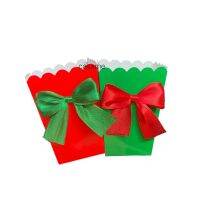 6 Pcs Christmas Popcorn Boxes with Bow Ribbon Favors Box Party Treat Favors Table Supplies Wedding Red Green Packaging Gift Box