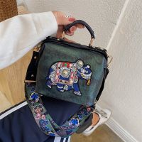 【Hot Sale】 Ins super hot foreign style bag auspicious elephant embroidery women 2023 new portable shoulder womens Messenger