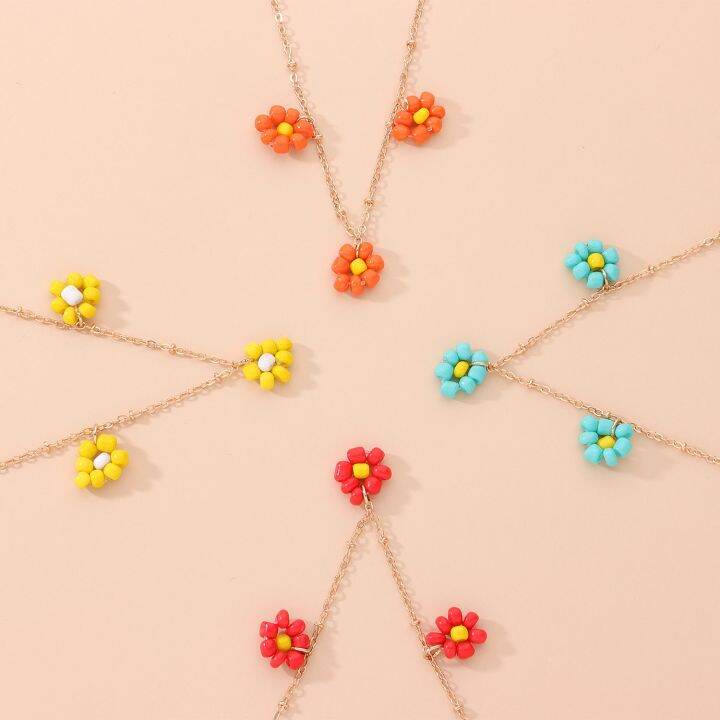 cod-european-and-cross-border-fashion-ins-personality-3-daisy-bracelet-female-popular-all-match-rice-bead-flower