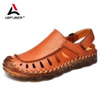 2023 Summer Sandals Men Soft Leather Shoes Man Sandalias Outdoor Antiskid Beach Sandals Hollow Shoes Handmade Footwear