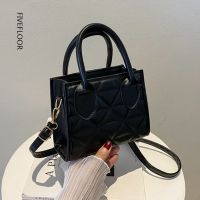 ☈ Solid Color Simple Women Handbags 2022 New Square Shoulder Bags Retro Fashion Casual Messenger Bags Lozenge Square Casual Bags