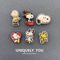 Crocsjibbitz charms ตัวการ์ตูน Snoopy ตัวการ์ตูน อุปกรณ์เสริมรองเท้า DIY หัวเข็มขัดตกแต่ง