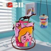 Cartoon illustrator cooperation draw string portable water barrels pack can be portable can be inclined shoulder bag 【BYUE】