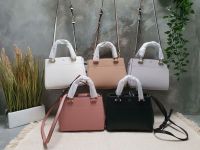 NiceBagOutlet LYN HAND BAG กระเป๋าขนาดกลาง  CC010402