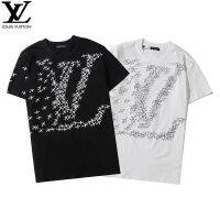 อินเทรนด์ Ins LLVV พิมพ์สุทธิสีแดงกับเสื้อยืดผ้าฝ้ายเดียวกันสไตล์ตะวันตกทุกการแข่งขันตามด้านบนคู่