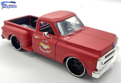 Jada 1:24 Chevrolet Pickup Modified Vintage Car High Simulation Diecast Car Metal Alloy Model Car Toy For Kids Gift Collection