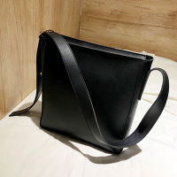 Fashion Pu Leather Composite Bags For Ladies Casual Solid Large Capacity Bucket Bags For Women Simple Vintage Messenger Bags New