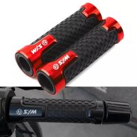 มือจับรถจักรยานยนต์ Handlebar Grips สำหรับ SYM CRUISYM 300 180 150 MAXSYM 400 400i 600 600i GTS300I RV250 Joymax Z300 Joyride200