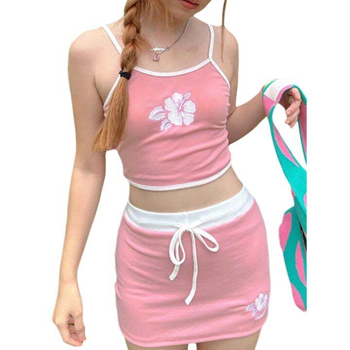 Conjunto de estilo kawaii de roupa bonito