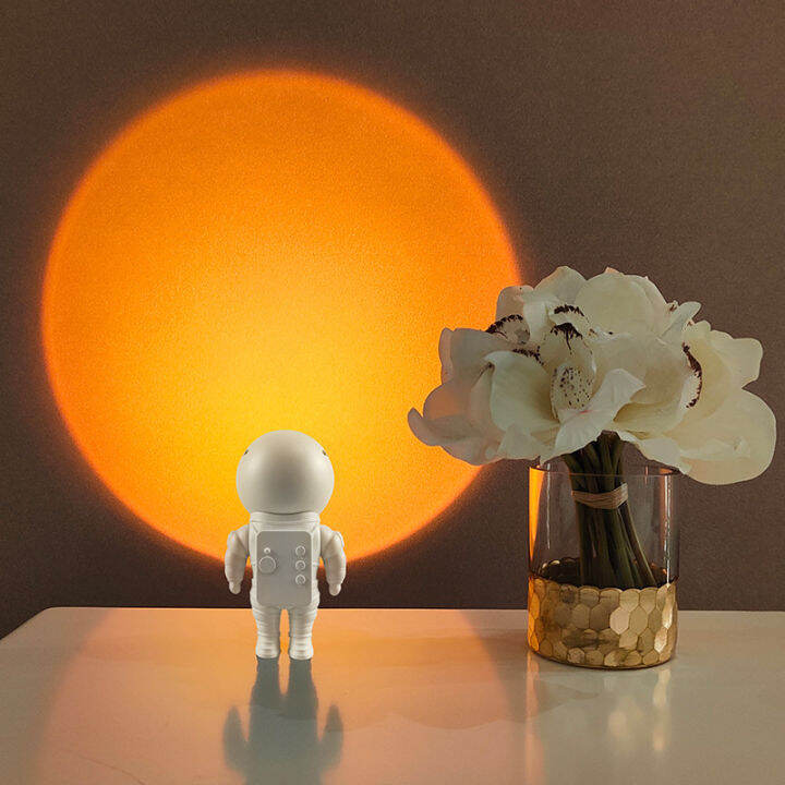 sunset-lamp-astronaut-sunset-light-7-colors-changeable-rainbow-lamp-360degree-rotation-night-light-table-lamp-projector-light