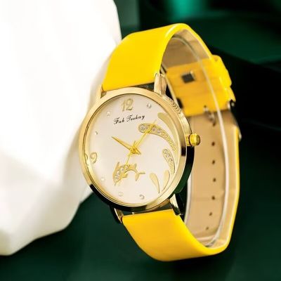 【July】 New foreign trade cross-border hot style quartz watch fashion leather strap casual fresh dolphin ladies