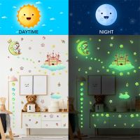 ZZOOI Glow in The Dark Stars Moon Wall Decals Luminous Unicorn Castle Rainbow Room Decor for Girls Bedroom Ceiling Baby Nursery Kids