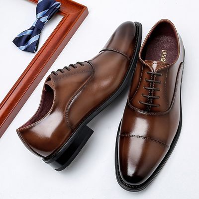 2022 Man Split Leather Shoes Rubber Sole Man Business Office Male Dress Lether Shoes Genuine Leather Wedding Party Shoes Plus 48