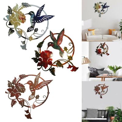 Iron Art Bird Wall Decor Garden Fence Lawn Hotel Wall Sculpture Ornaments Vintage Ornament for Indoor Outdoor Home
