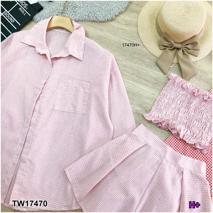 tw17470-set-3-ชิ้น-เสื้อเชิ้ตแขนยาวลายสก็อต-เกาะอก-กางเกงขาสั้นลายสก็อต