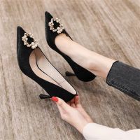 2020 spring and autumn new bridesmaid bride wedding shoes female pointed pearl rhinestone stiletto single shoes red high