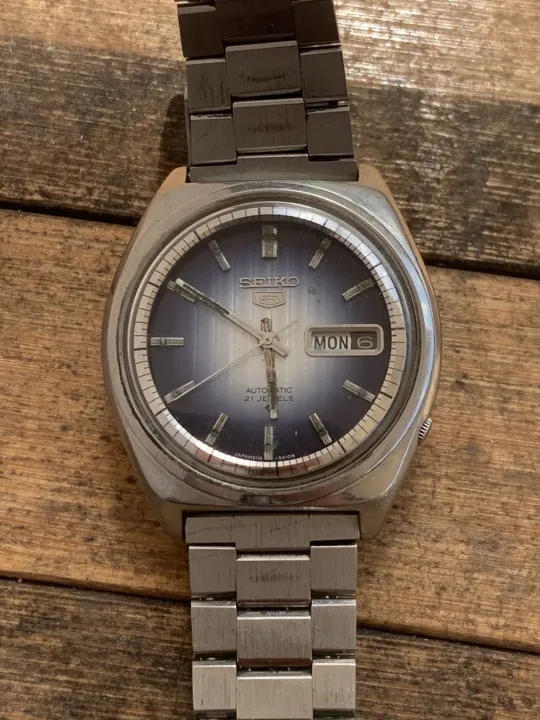 Rare Vintage Seiko 6119-6410 21 Jewels Blue Dial Dress Analog Men's Watch  1970s 