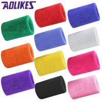 （HOT） wrist guard wholesale multi-color multi-size sweat-absorbing sports spot