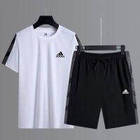 [ในสต็อก] ADIDASe - ชุดกีฬาฤดูร้อนสำหรับผู้ชาย เสื้อยืดแขนสั้นสองชิ้น + สั้น 3 สีให้เลือก