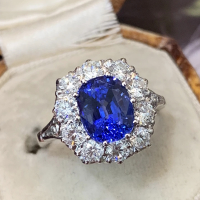 แหวนเพชรสังเคราะห์สีน้ำเงินเข้มผู้หญิงคุณภาพสูงแหวนแฟชั่นสีเงิน