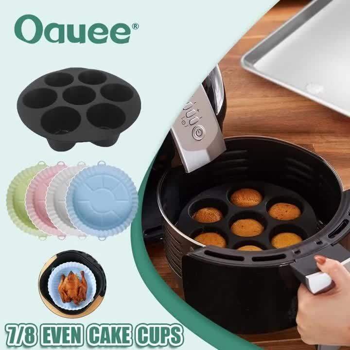 Cake baking tray outlet for microwave