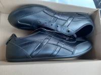 รองเท้าผ้าใบหนังGigaสีดำรุ่นGA16ส่งพร้อมกล่องมีเชือกผูกไชส 36-41