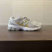 ข้อเสนอที่ จำกัด เวลา JJJJound x NewBalance M990V3 สีขาวเหลือง เต็มกล่อง รองเท้าฝึกอบรม รองเท้าผ้าใบสำหรับผู้ชายและรองเท้าวิ่งสำหรับผู้หญิง จัดส่งฟรี / จัดส่งที่รวดเร็ว