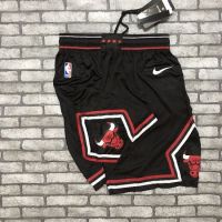 เสื้อคุณภาพสูง 【JAN】 New Arrival NBA͛ Bulls Basketball Pants Ross Rodman Basketball Pants Red Black And White Classic Shorts Summer Hot Press