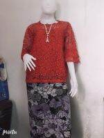 เสื้อเบลาส์ผู้หญิงผ้าลูกไม้แบบใหม่ใส่สบายและหลากหลาย