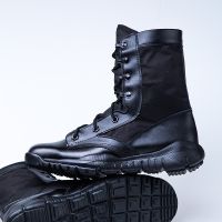 รองเท้าบูทคอมแบท น้ําหนักเบา สไตล์ทหาร เหมาะกับใส่กลางแจ้ง สไตล์ยุทธวิธี สําหรับผู้ชาย และผู้หญิง