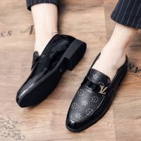 black leather shoes men,formal shoes men,man shoes casual leather,mens formal shoes,Slip-on Pull-on shoes,Dress shoes men Korean r classic leather shoes business shoes big size shoes 45 46 47 48 รองเท้าหนัง ,kasut kulit,kasut kulit hitam l