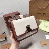 Burberry ดั้งเดิมของผู้หญิงกระเป๋าหิ้วคลาสสิก TB สีดำทองกระเป๋าทรงเต้าหู้ผ้าใบพรีเมี่ยม Bag20CM Crossbody เย็บหนัง