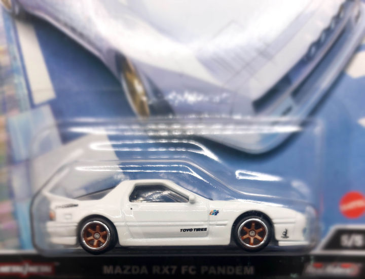 hot-wheels-mazda-rx7-fc-pandem