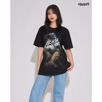 Power 7 Shop เสื้อยืดการ์ตูน มาร์เวล Black Panther ลิขสิทธ์แท้ MARVEL COMICS  T-SHIRTS (MX-009)