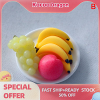 Kocoo 6pcs มินิจำลองผลไม้แผ่นองุ่นกล้วยพีชตุ๊กตาตกแต่งห้องครัว