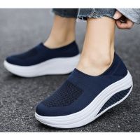 ?(Flash-Sale) ส่งจากไทย ส่งเร็วรองเท้าผ้าใบเสริมส้นผู้หญิงสไตล์เกาหลี-GOwalk (ส่งจากไทย) (ได้เฉพาะ: น้ำเงิน ไซส์ 40) สุดว้าว รองเท้าผ้าใบ ผช ผญ