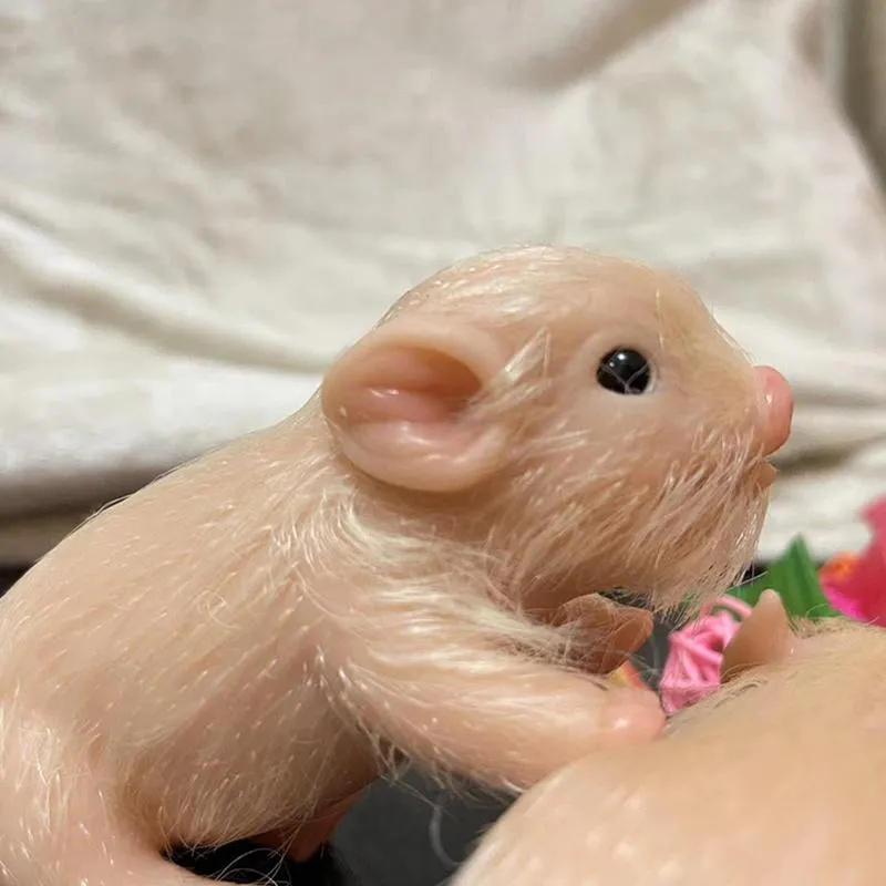 Silicone Pig Silicone Animals Pig Doll High Simulation Mini Silicone Pig  BPA-free Silicone Realistic Toy Pig for Photography Props Lifelike Pig for