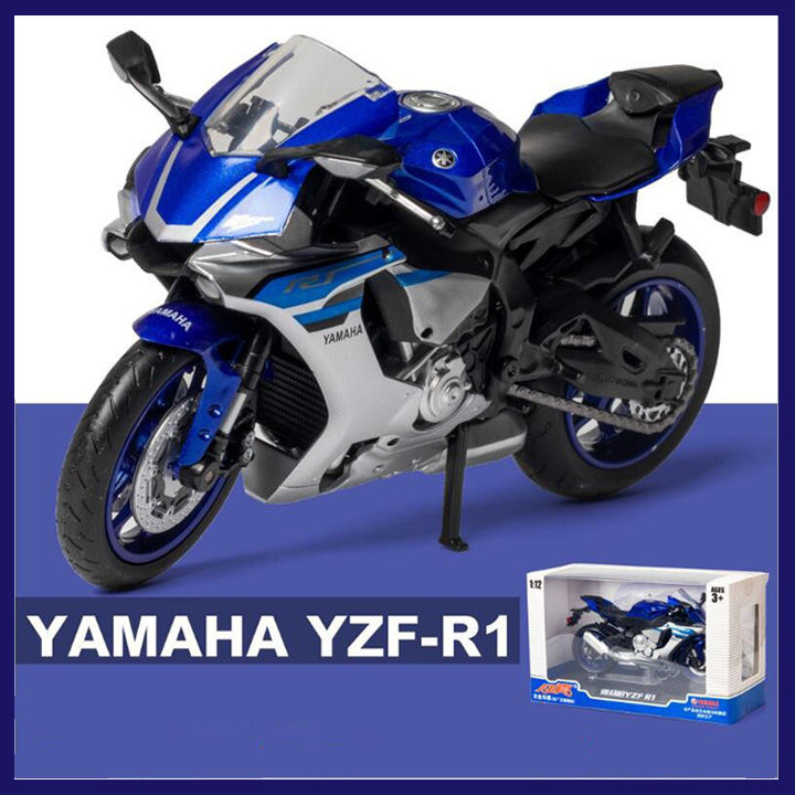 Yamaha YZFR1 2017 chính thức bán ra vào tháng 6 sắp tới